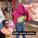 Rakhi Sawant Instagram - Salman bhai bacche karo, Shaadi karo" Rakhi Sawant ki mannat pr aap kya kehna chahoge? #salma  #salmankhan  #rakhisawant #rakhi_sawant_fam #Rakhi_sawant_faatima