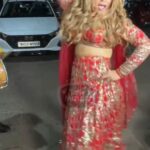 Rakhi Sawant Instagram - Drama Queen #rakhisawant enjoys dancing on Dhol 💃 @rakhisawant2511