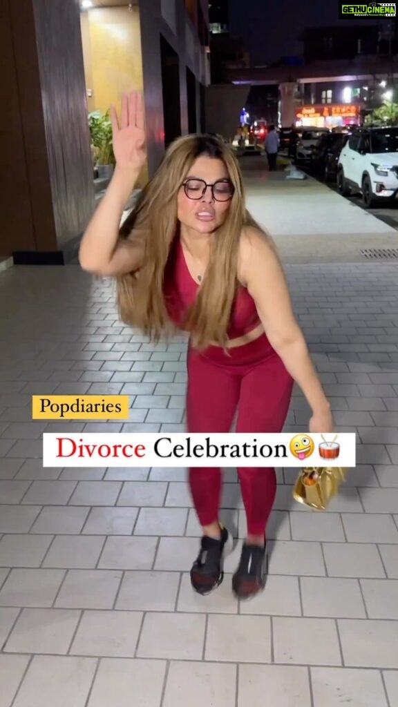 Rakhi Sawant Instagram - Kaisa laga Rakhi ka ‘Divorce Dance’?🤪💃 It seems like the day Rakhi Sawant gets divorce from Adil, she will definitely have a grand celebration! 🤪🥁what’s your thoughts on this? . . . . #rakhisawant #rakhi #rakhisawantfans #bollywoodcelebrity #bollywoodnews #trendingreels #bollywoodupdates #popdiaries