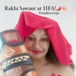 Rakhi Sawant Instagram - IIFA 2023, Mera Golden purse kidar hai?? 🌶️ #reels #mimicry #impressions #justforlaughs #iifa #2023 #rakhisawant #entertainer #laughterisgoodforthesoul