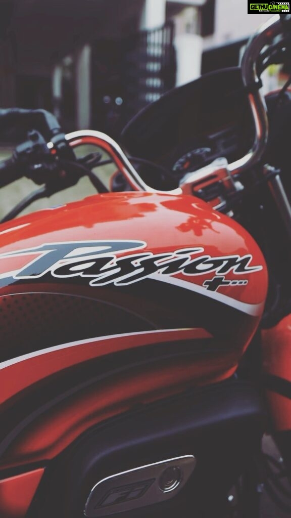 Rakshan Instagram - Discover the iconic appeal of the Hero Passion+ and stay fashionable for a lifetime. Immerse yourself in the perfect fusion of style, comfort, and reliability offered by the ride you love. Visit your nearest Hero showroom today and elevate your riding experience to new levels! 🌟🔥