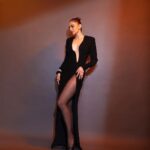 Rakul Preet Singh Instagram - Drop it like it’s hot 🖤🖤🖤 #gqmostinfluenceyoungindians #ellesustainabilityawards Styled by @lakshmilehr Outfit: @monotofficial Earring: @tuula.jewellery Hand stack : @renuoberoiluxuryjewellery @amigos.rizwan