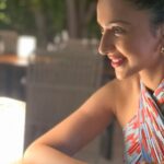 Rakul Preet Singh Instagram - Magic light magic moments ❤️❤️ @makeplansholidays @patinamaldives #makeplansholidays #patinamaldives Patina Maldives