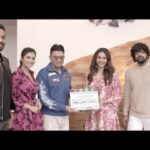 Rakul Preet Singh Instagram – Congratulations brooooo @aman01offl for the launch of your film..I started my journey with @tseriesfilms and I hope this is the beginning of beautiful things for you too 😁😁 wishing the entire team of #jennifer all the best .. 

#BhushanKumar #KrishanKumar
@tseriesfilms @tseries.official @shivchanana @neerajkalyan24

#jennifer 
@aman01offl @karishmaticseastudios @krieshakoul