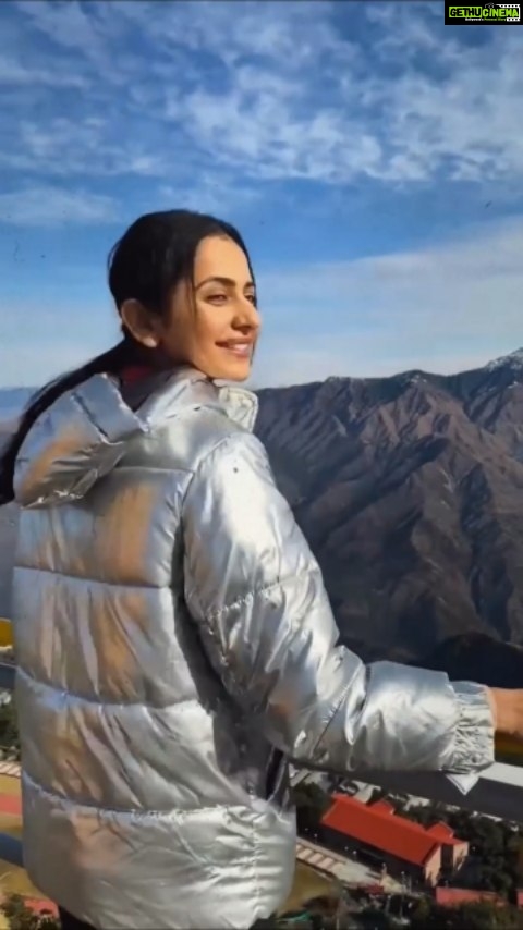 Rakul Preet Singh Instagram - The earth gives us so much and it’s high time we give back and take care of our beloved mother earth who has nurtured us. This #earthday I urge everyone to extend our commitment in protecting our earth and doing our part.