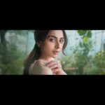 Rakul Preet Singh Instagram - It's finally here! I'm ecstatic to present LUX's all-new exfoliating range, Essence of Himalayas. It is enhanced with 100% Natural Himalayan Oil, and comes in the mesmerising fragrances of Rose and Lavender. This project was super exciting and it was so hard to keep it under wraps. I'm thrilled to unveil it and for you to have an indulgent bath experience that reveals the most glamorous you! Head to Nykaa to buy it now and use my discount code RAKUL10