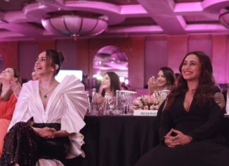 Rakul Preet Singh Instagram - A night of glamour and lots of style at #pinkvillastyleawardsseason2 ❤️ thankyou @pinkvilla for the #superstylishyouthicon award.. thanks to everyone who has helped me evolve my style and works non stop to bring the best out of me ❤️❤️