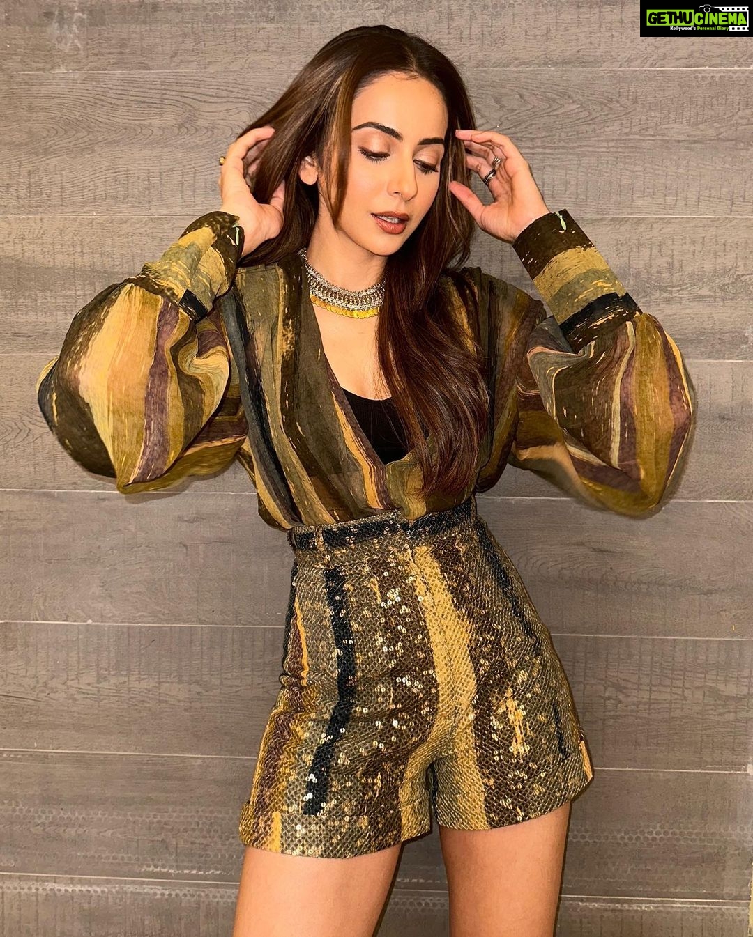 Rakul Preet Singh Instagram - Caption anyone ? 🫒