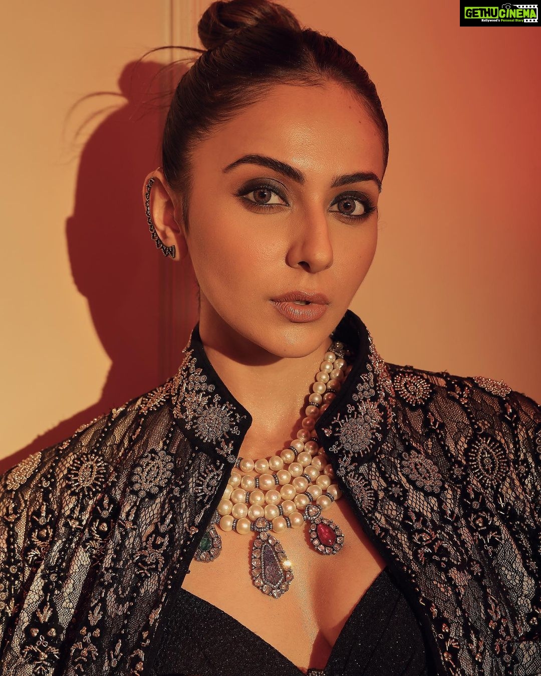 Rakul Preet Singh Instagram - Black magic π€π€π€ @nmacc.india #thenitamukeshambaniculturecentre #nmacc Styling @stylebyami @garimagarg14 Outfit - @shantanunikhil Jewellery - @amrapalijewels Shoes - @jimmychoo