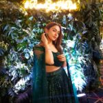 Rakul Preet Singh Instagram - Naach gaana and bling 🤍 #familywedding