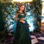 Rakul Preet Singh Instagram - Naach gaana and bling 🤍 #familywedding