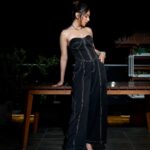 Rakul Preet Singh Instagram - Somedays just don’t go your way but thats fine .. from fever , puffy face to a neck spasm but nothing should stop you from putting on some glam.. it’s ok sometimes to not look your best or feel ur best .. after all who defines best 😝 #selflove #showmustgoon