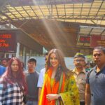 Rakul Preet Singh Instagram - Time to thank the almighty for his blessings. We are extremely happpppy that you all have so much love to our film ❤️🙏🏻🙏🏻#Siddhivinayak #ChhatriwaliOnZEE5 #ganpatibappamorya