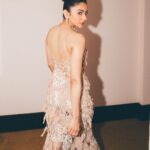 Rakul Preet Singh Instagram – To feeling glamorous and fabulous 🖤

Outfit @abhisheksharmastudio
Earrings @goldenwindow
Rings @anmoljewellers 
 
Styled by @anshikaav
Team @bhatia_tanisha @tanazfatima 
Hair @aliyashaik28
Makeup @im__sal
Shot by @mayank0491