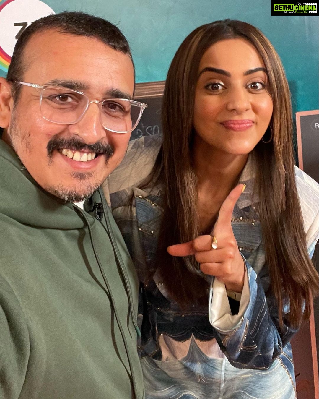 Rakul Preet Singh Instagram - It’s been an amazing journey so far. The efforts, the pain, the commitment and the excitement we have put in so far are for today! The day when we finish our promotional activities and present our film to the world tomorrow! Such an amazing experience! Hope we satisfy the world for its creative expectations from the film. #Chhatriwali #chhatriwalionzee5 #Tejas #tejasdeoskar #deoskar #trending #instagram #love #life #happiness #insta Mumbai, Maharashtra