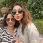 Rakul Preet Singh Instagram – Celebrating moms bday with the most priceless  moments at @anantaradubai ❤️ happpppy bdayyyyyy mommmy.. you are the kindest soul I know .. thankyou for all the support now and forever ! Love you infinity ❤️❤️ 

#anantaradubai Anantara The Palm Dubai Resort