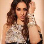 Rakul Preet Singh Instagram – Glammmmm in @manishmalhotra05 for celebrating 18 years of his brand 🖤
