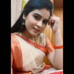 Rithika Tamil Selvi Instagram - 🧡✌️ Saree @ashas_womens_collection Blouse @niraa_celebrating_fashions . . . . #rithika #tamil_rithika #vijaystars #vijaytelevision #amirthabaakiyalakshmi #baakiyalakshmi_vijaytv #baakiyalakshmi_serial #rithikatamilselvi #sareelove #traditionalsaree #cottonsaree