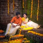 Rithika Tamil Selvi Instagram - 1st Onam 🌼🌺 #onam23 #onam #onamcelebration #onamsaree #firstonam #firstonamtogether😍❤️ #onam2023 #kerala #keralagodsowncountry #keralabride #weddingjewellery #jewelry #trending #trendingnow #onamphotoshoot #rithika #rithikatamilselvi #tamil_rithika #vijaytelevision #trendingupdates #tamilserial