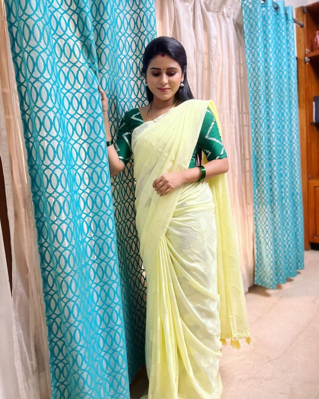 Actress Rithika Tamil Selvi HD Photos and Wallpapers May 2023 | Gethu ...