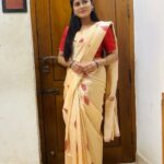 Rithika Tamil Selvi Instagram - Good morning Insta fam💚✌️ Saree @ashas_womens_collection Blouse @niraa_celebrating_fashions #rithika #tamil_rithika #amirthabaakiyalakshmi #vijaystars #baakiyalakshmi_vijaytv #baakiyalakshmi_serial #rithikatamilselvi