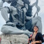 Rithika Tamil Selvi Instagram - All about today 😇🙏🏻 . . . #positivevibesonly #trivandrumdiaries #trivandrum #padmanabhaswamytemple #kuthiramalika_palace❤️ #kuthiramalika #aazhimala #rithika #tamil_rithika #rithikatamilselvi #vijaystars Trivandrum