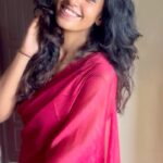 Roshini Haripriyan Instagram – Believe in magic ✨🫶🏼🤍

#roshniharipriyan #magic #grateful