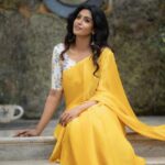 Roshini Haripriyan Instagram – Manjal niram 💛🌻🌞

Outfit – @zol_studio
Styling – @subikanifabint 
Photography – @camerasenthil 
make up – @pavihairandmakeup 
Hair – @ranjitha_hairstylist 
Organised by @rrajeshananda 

#roshniharipriyan #roshni #grateful #love #happiness #yellow #tamil