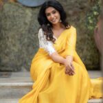 Roshini Haripriyan Instagram - Manjal niram 💛🌻🌞 Outfit - @zol_studio Styling - @subikanifabint Photography - @camerasenthil make up - @pavihairandmakeup Hair - @ranjitha_hairstylist Organised by @rrajeshananda #roshniharipriyan #roshni #grateful #love #happiness #yellow #tamil
