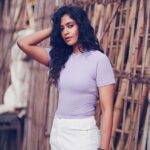 Roshini Haripriyan Instagram – 💜🤍

#roshniharipriyan #liveyourlife #onedayatatime #grateful