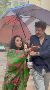 Rupali Ganguly Instagram - Finding some “us” time, in this season of love and romance!! Baarish ke mausam mein thoda romance toh banta hai na? . . 👗: @paulmiandharsh 🧣: @shrushti_216 . . #Ashrup #feelkaroreelkaro #feelitreelit #monsoon #monsoonseason #reels #reelsinstagram #romantic #sunday #familytime #family #jaimatadi #jaimahakal #anupamaa #rupaliganguly