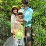Rupali Ganguly Instagram - Familia ❤️ #mauritius #mautitiustourism #pickyourtrail #rupaliganguly #family #familia #vacay #vacaymode #instagood #jaimatadi #jaimahakal @mauritius.tourism @pickyourtrail @ashwinkverma Casela Natural park Mauritius
