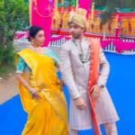 Rupali Ganguly Instagram – Mere Samar ki shaadi hai 💃😍
Aana zaroor 🙏🏻🙏🏻

Anupamaa every night 10pm @starplus ❤️
🧿🧿🧿

@himanshugadani thank u for shooting this for us 🤗🙏🏻

#anupamaa #rupaliganguly #sagarparekh #samar #trendingreels #reelitfeelit #reelkarofeelkaro #instagood #blessed #gratitude #jaimatadi #jaimahakal 
@directorskutproduction @rajan.shahi.543 @ketswalawalkar