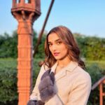 Saiee Manjrekar Instagram – Hehe 🌞