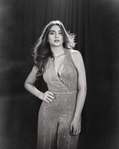 Saiee Manjrekar Instagram - 👀