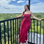 Sanaya Pithawalla Instagram - Take me back to this beautiful country ♥️ #srilanka Sri Lanka