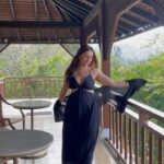 Sanaya Pithawalla Instagram - Teri yeh adaaa 🫶🏻 @dendrobiumhouse @tribeescapes #srilanka #kandy #hanthana