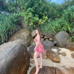 Sanaya Pithawalla Instagram - Hakuna Matata 🫶🏻 Wearing @hunkemollerindia ♥️ Jungle Beach Unawatuna