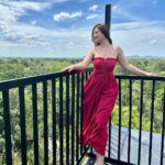 Sanaya Pithawalla Instagram - Take me back to this beautiful country ♥️ #srilanka Sri Lanka