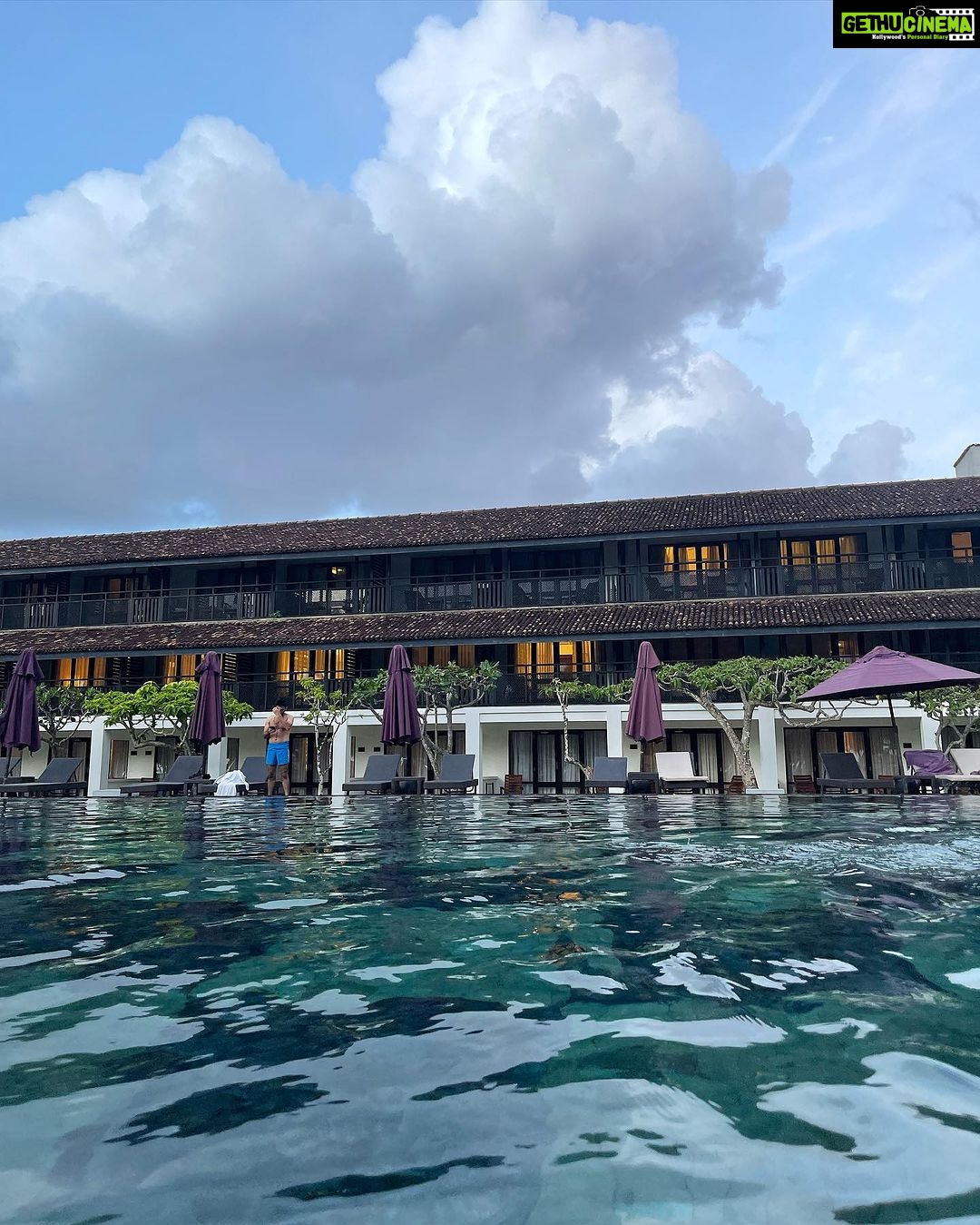 Sanaya Pithawalla Instagram - Thaala - a place true to its name, “rhythm” So serene and calm with beautiful interiors and architecture by the famous Geoffrey Bawa . Had a delightful stay at this beautiful property. Definitely visiting again ♥️ @thaalabentota @brownshotelsandresorts Thaala Bentota