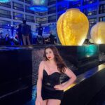Sanaya Pithawalla Instagram - Throwback Friday ♥️ @cinnamongrandcolombo @goldcoastfilmsofficial @scy.awards #CinnamonGrandColombo #CinnamonHotels #VisitSriLanka #TravelWithWalkersTours #SCYistheLimit #srilanka Sri Lanka