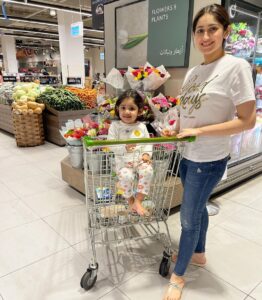 Sayyeshaa Saigal Instagram - It’s the simple joys of life that I cherish so much. I absolutely love putting my baby girl in the trolley and grocery shopping with her, choosing her favourite things to eat! Blessed to be her mama! 🙏❤️🧿 @arianajofficial 

#dubai#shopping#mybaby#babygirl#mommylove#motheranddaughter#makingmemories#instagram#blessed#motherhood#instadaily