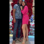 Sayyeshaa Saigal Instagram - You and me! ❤️🧿 @aryaoffl #husbandandwife#travel#dubai#instatravel#instagood#makingmemories#roses#love#forever#mine Dubai - دبى