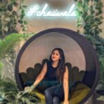 Sayyeshaa Saigal Instagram - Just sitting and counting my blessings! ❤️ #friday#dubai#traveldiaries#instagram#countyourblessings#love#travel