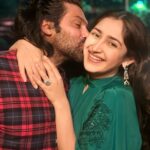 Sayyeshaa Saigal Instagram - Some from the anniversary dinner! My loves! ❤️❤️❤️ l🧿🧿🧿🧿 @aryaoffl @shhaheen @arianajofficial #anniversary#dinner#love#family#us#instagood#makingmemories