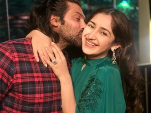 Sayyeshaa Saigal Instagram - Some from the anniversary dinner! My loves! ❤️❤️❤️ l🧿🧿🧿🧿 @aryaoffl @shhaheen @arianajofficial 

#anniversary#dinner#love#family#us#instagood#makingmemories