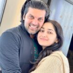 Sayyeshaa Saigal Instagram - Cozy in the Delhi winter! ❤️😘 @aryaoffl #husbandandwife#winter#holiday#makingmemories#love#forever#mine#cozy#us#instagood#weekend#instapic#delhi