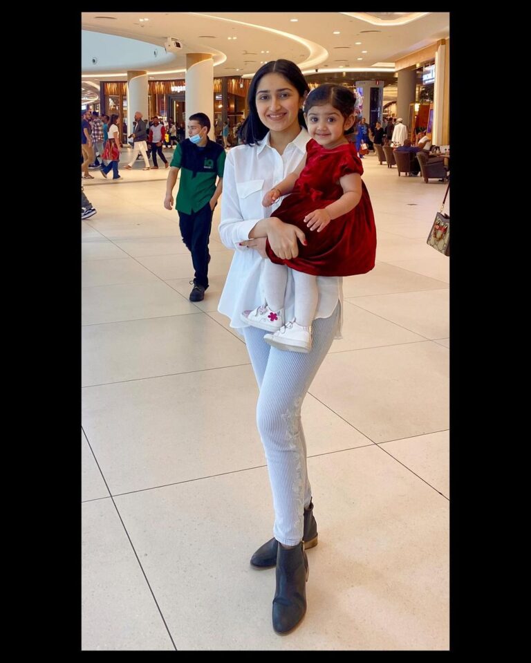 Sayyeshaa Saigal Instagram - My greatest gift from God! My baby @arianajofficial ❤️ #babygirl#love#motherdaughter#forever#treasure#baby#instagood#makingmemories#ınstadaily