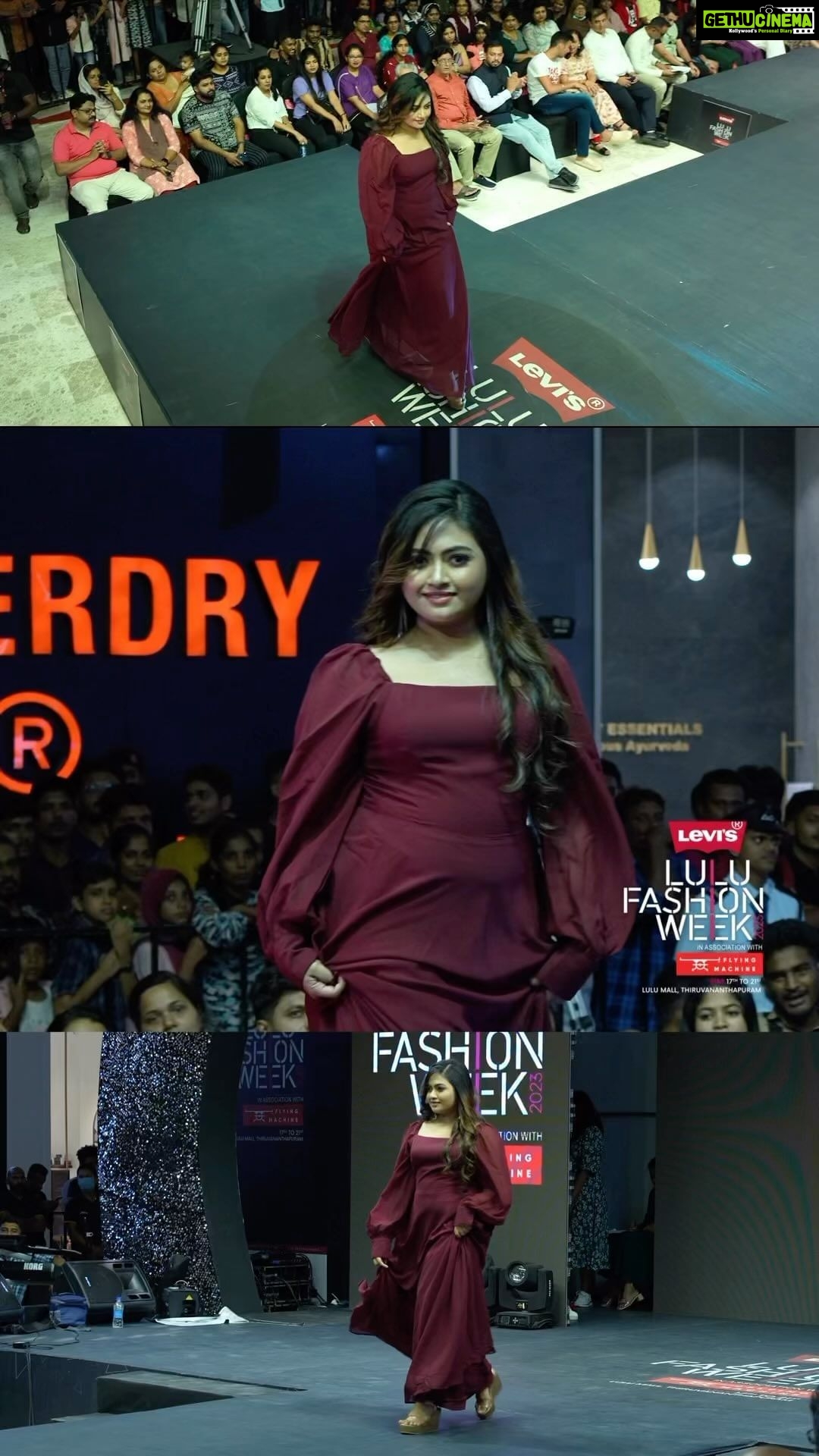 Shaalin Zoya Instagram - The sensational Shalin makes a special appearance at the grand finale of Lulu Fashion Week 2023! It’s a fashion event of epic proportions that promises to be unforgettable #ShalinOnTheRamp #FashionSensation #LuluFashionWeek2023 #SpecialAppearance #RunwayGlamour #FashionExtravaganza #UnforgettableStyle #FashionInspiration #FashionTrends #FashionForward #Fashionista #FashionCommunity #FashionLovers