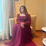 Shaalin Zoya Instagram – We do not remember days, we remember moments. 

📸 @amaalsaira3 O by Tamara